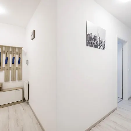 Appartement Bb - 2br With Parking Close To Centre Boedapest