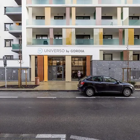 Bb - 2br With Parking Close To Centre *