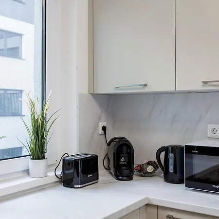 Bb - 2br With Parking Close To Centre Апартаменты