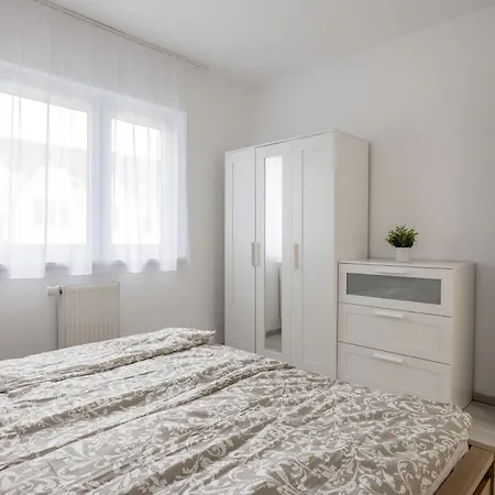 Bb - 2br With Parking Close To Centre * Budapest